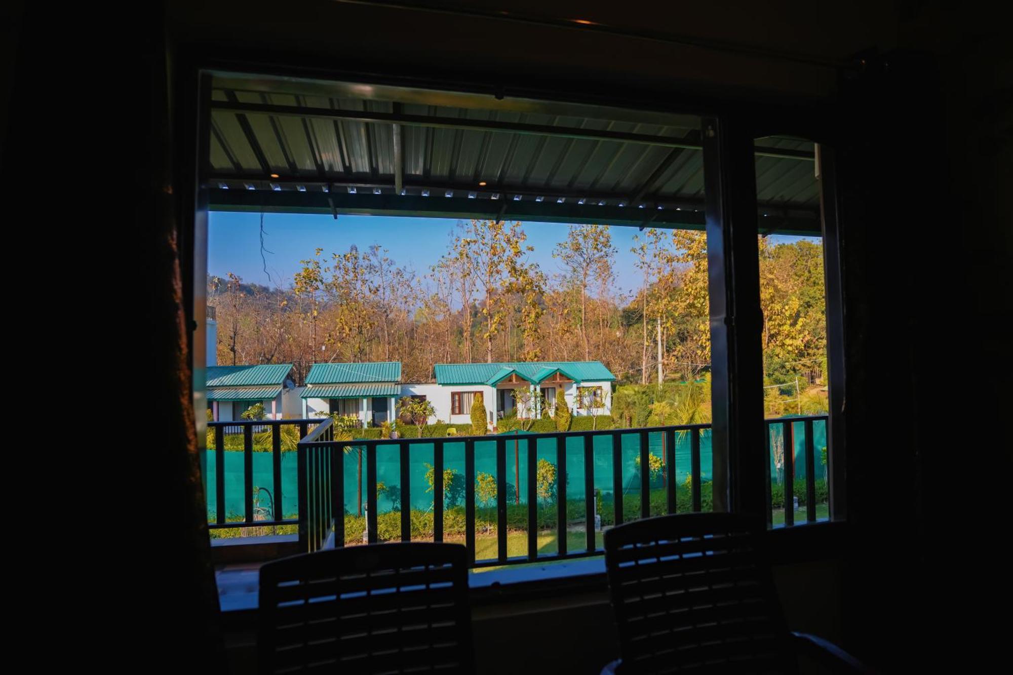 Corbett Nature Walk Resort Rāmnagar Exterior foto